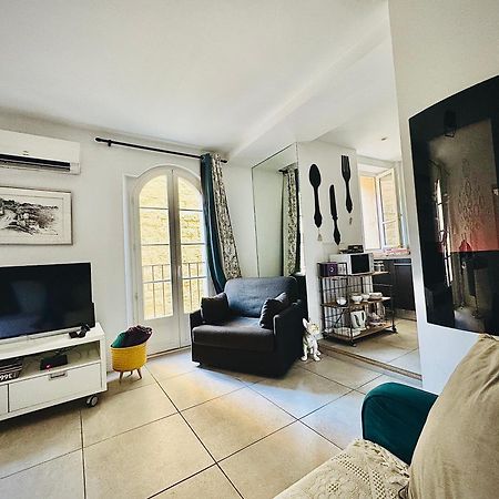 Petit Reve Apartment ลีล-ซูร์-ลา-ซอร์ก ภายนอก รูปภาพ